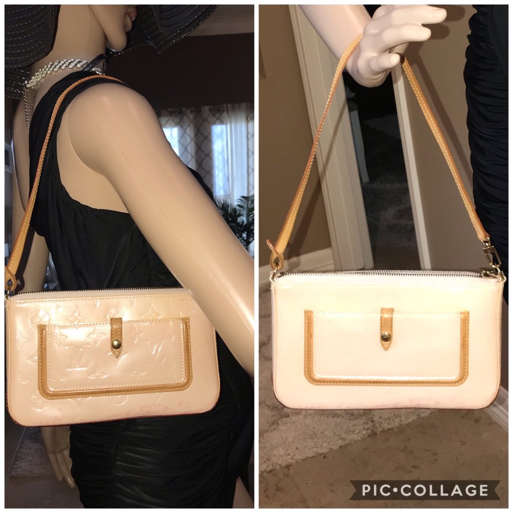 👉SOLD👈Authentic Louis Vuitton  pouch Marly